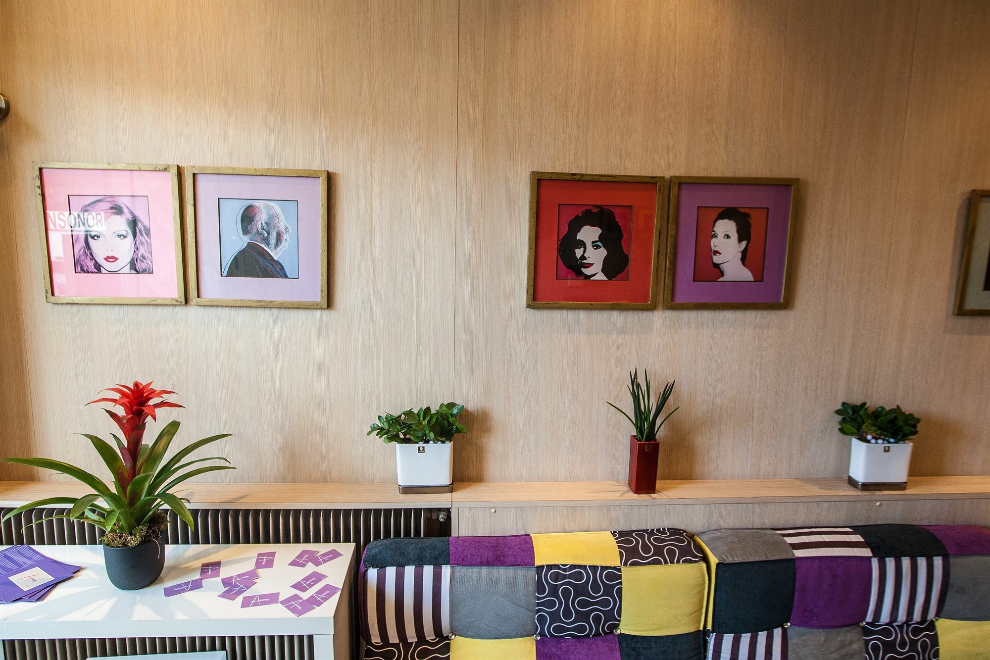 Hotel Amiraute Канны Экстерьер фото