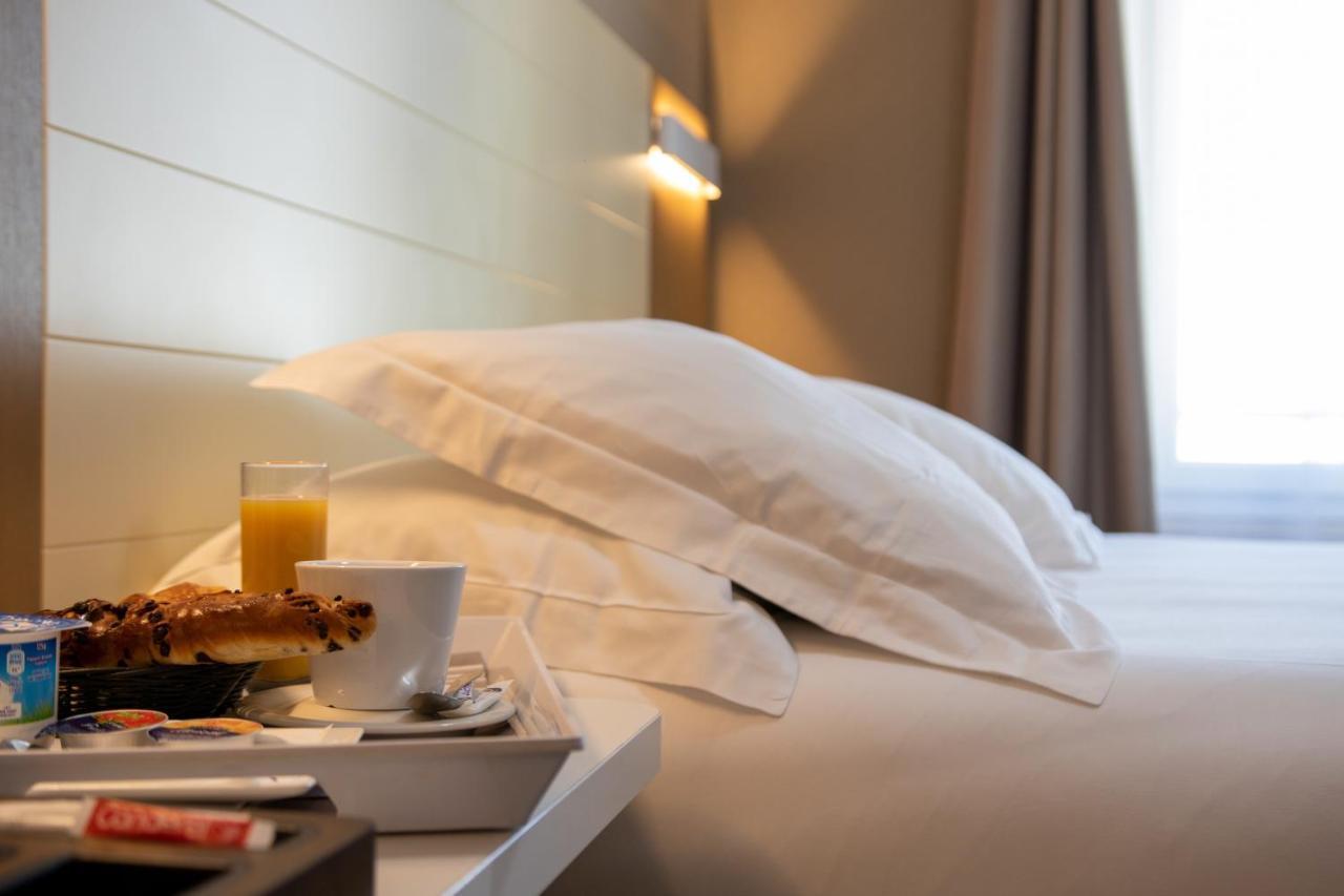 Hotel Amiraute Канны Экстерьер фото